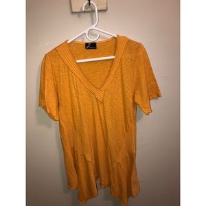 Mustard Yellow Fenini Boutique T-shirt size Small